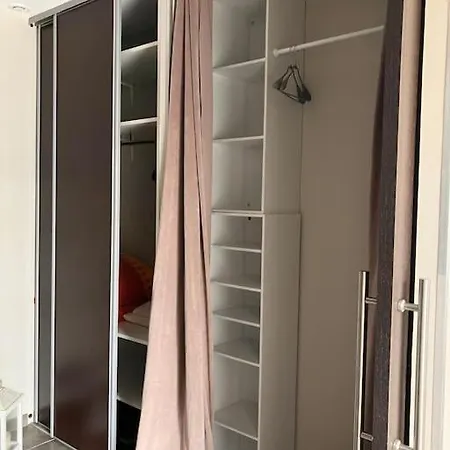 Cosy Equipe Et Parking Couvert Prive Aux Portes De Διαμέρισμα