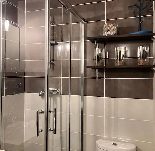 Cosy Equipe Et Parking Couvert Prive Aux Portes De Apartment