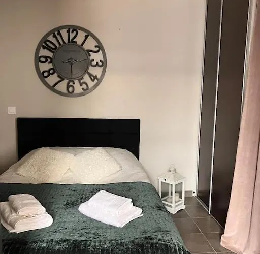 Apartment Cosy Equipe Et Parking Couvert Prive Aux Portes De