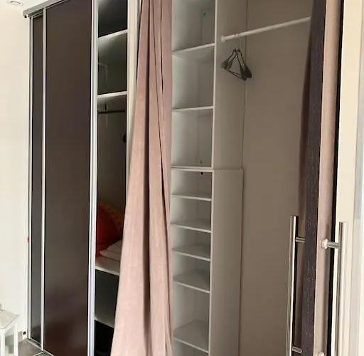 Cosy Equipe Et Parking Couvert Prive Aux Portes De Apartment