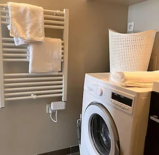 Cosy Equipe Et Parking Couvert Prive Aux Portes De Apartment Flers (Orne)