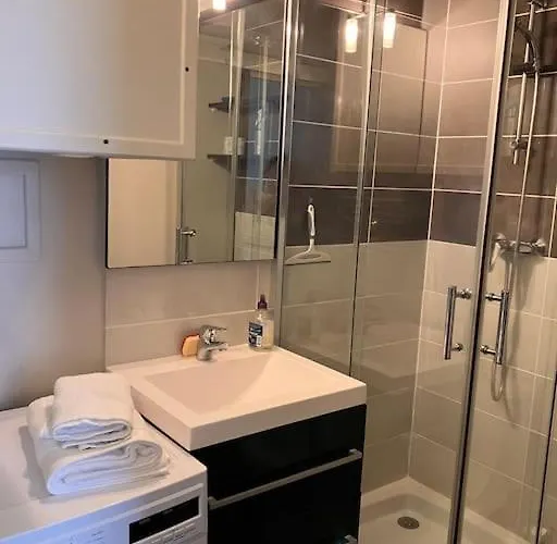 Cosy Equipe Et Parking Couvert Prive Aux Portes De *