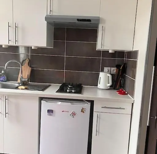 Apartment Cosy Equipe Et Parking Couvert Prive Aux Portes De Flers (Orne)